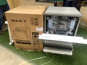 Maxi Dishwasher With Standard Capacity