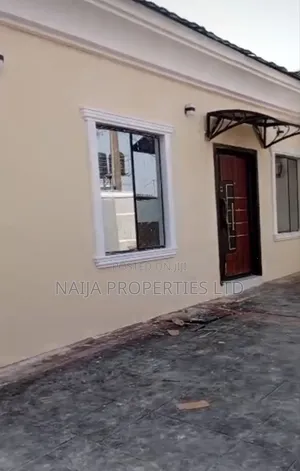 3bdrm Bungalow in Abraham Adesanya, Ajah for sale