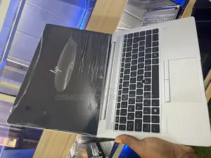 Laptop HP EliteBook 745 G6 8GB AMD Ryzen 5 SSD 256GB