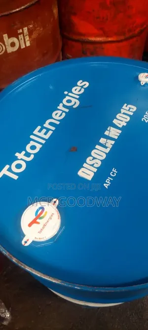 Total Energies Disola M 4015 Oil