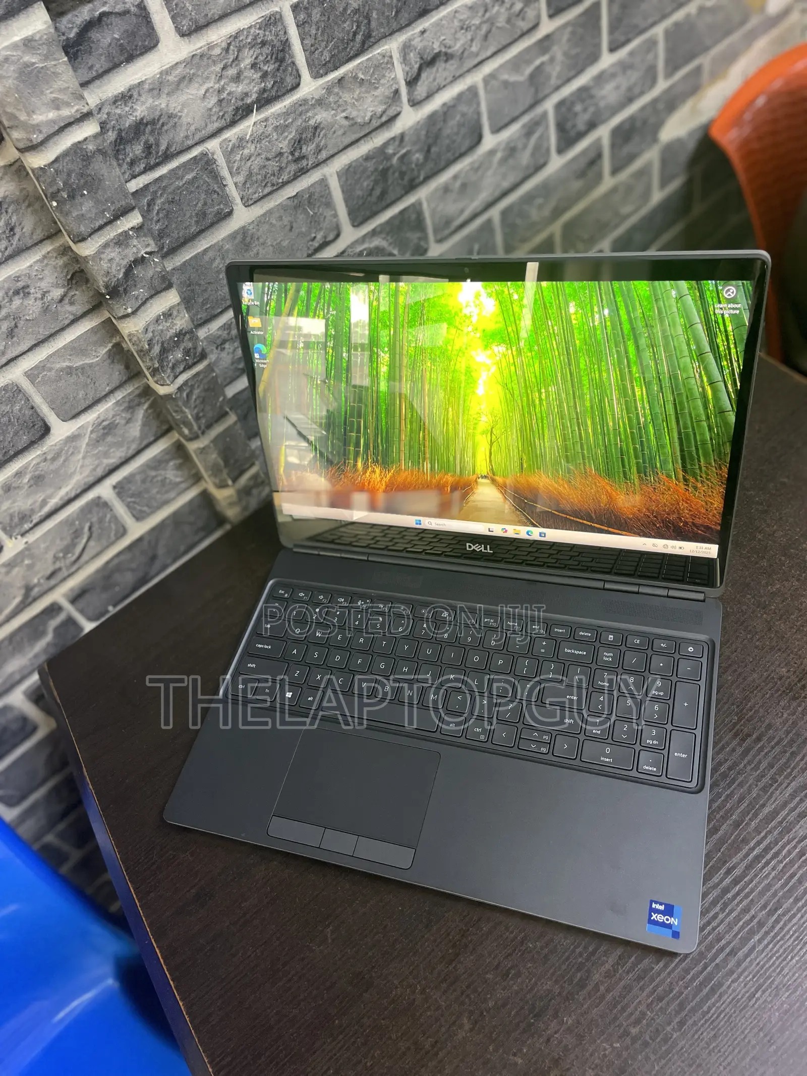 Laptop Dell Precision 7560 32GB Intel Xeon SSD 1T