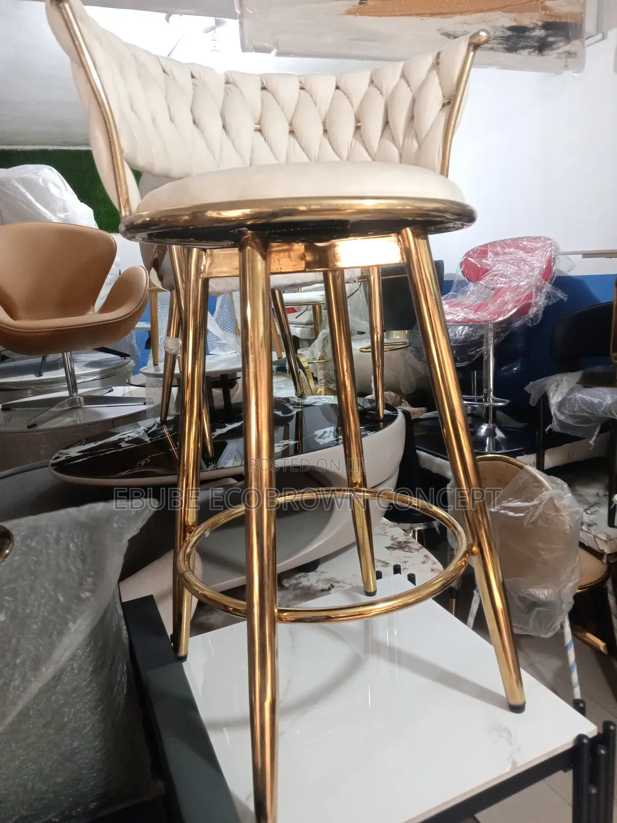 High Luxury Standard Quality Chair