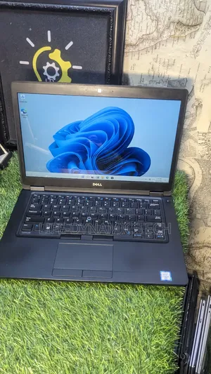 Laptop Dell Latitude 5480 8GB Intel Core I5 SSD 256GB