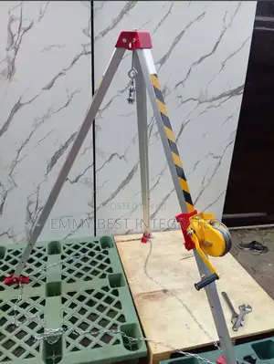 Confined Space Rescue Tripod