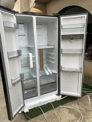 Side by Side Hisense Refrigerator 529 Litres With Water Outlet