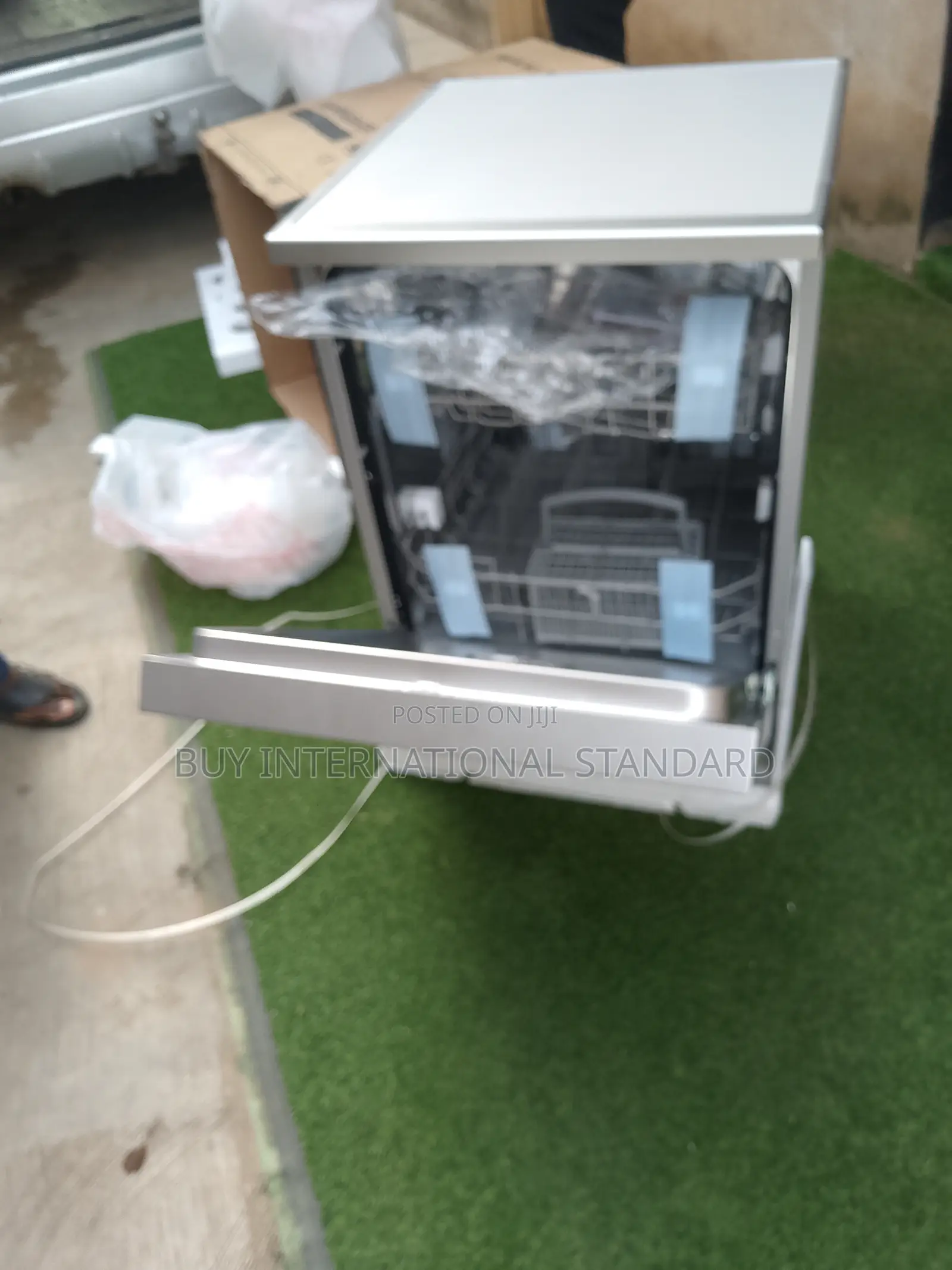 Maxi Dishwasher – Fast Dry Clean – Lagos