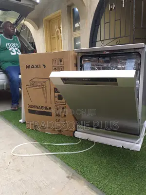 Turn Grease Into Gleam — Maxi Dishwasher Does It.