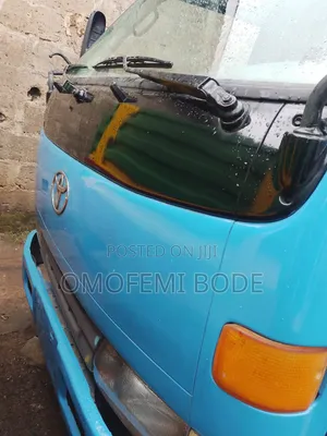 Toyota Dyna 200 With 3rz Injector Petrol Truck