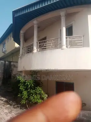4bdrm Duplex in Omole Gra Ph 1 Ikeja for sale