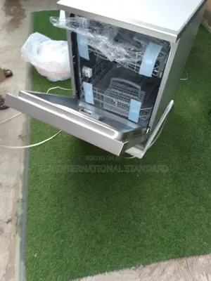 Maxi Dishwasher – Fully Automatic