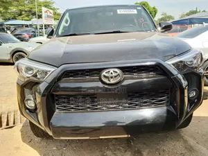Toyota 4-Runner 2016 Black