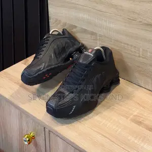 High Quality Nike Shox R4 “Neymar” Luxury Sneakers
