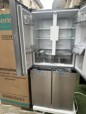 Hisense Side-by-Side Fridge – Durable Design, Powerful Cooling