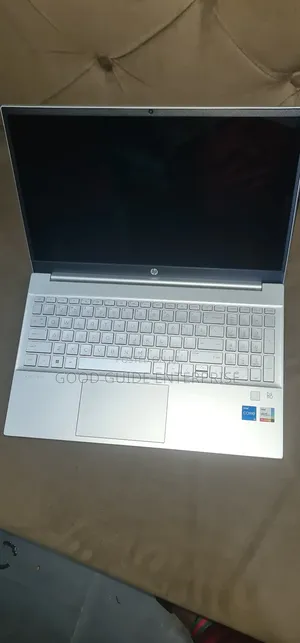 New Laptop HP Pavilion 15-Eh0050wm 16GB Intel Core I5 SSD 512GB