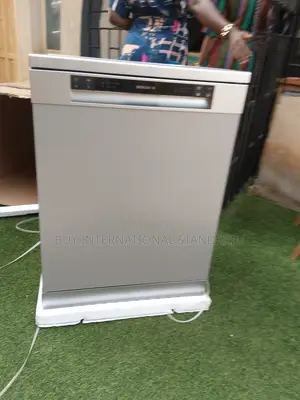 Maxi Dishwasher – With Delivery Option