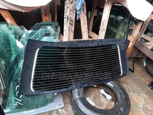 Toyota Sienna 2005 Boot Glass