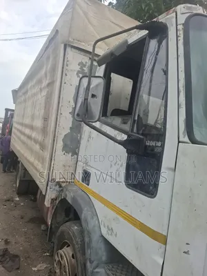 Iveco Euro Cargo 6 Tyre's 1990 White