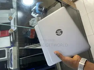 Laptop HP EliteBook 820 G3 8GB Intel Core I5 SSD 256GB