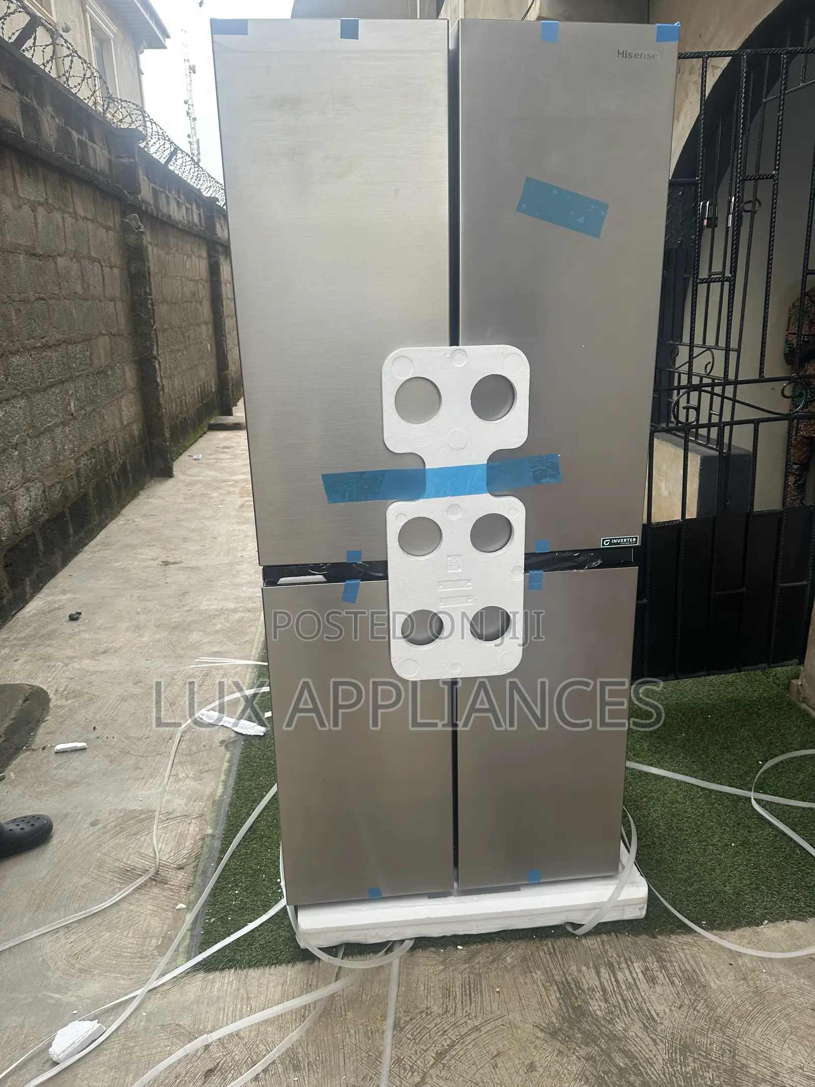 Hisense Side-by-Side Fridge – Solid, Modern Durable