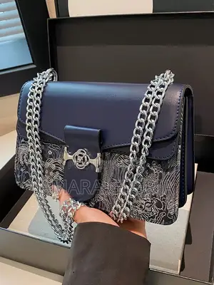 Women Fashion Printed Chain Shoulder Slung Small Square Bag
