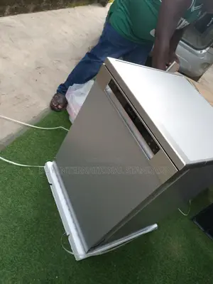 Maxi Dishwasher – High Efficiency