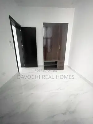 4bdrm Duplex in 2Nd Toll Gate, Chevron for sale