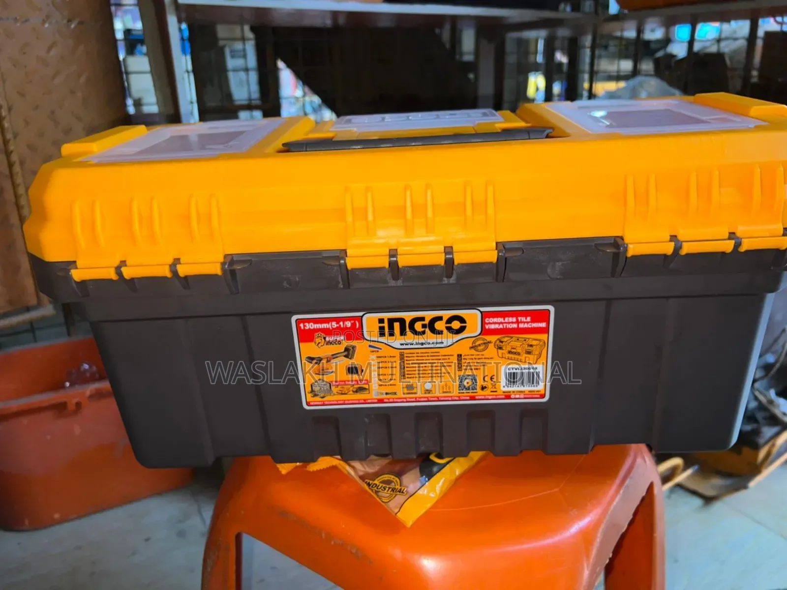 Cordless Tiles Vibrating Machine Ingco