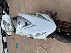 Kymco 2020 White