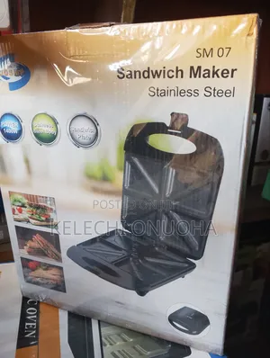 Four Slices Sandwich Toaster