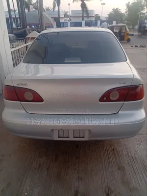 Toyota Corolla 1.6 Sedan Automatic 2002 Silver
