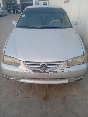 Toyota Corolla 1.6 Sedan Automatic 2002 Silver