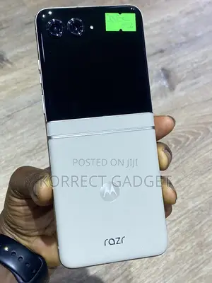 Motorola Razr 2024 256 GB Gray