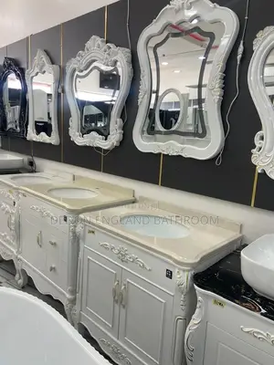 High Quality Luxury Royal Cabinet