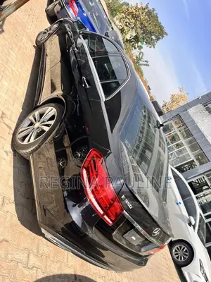 Mercedes-Benz E350 2016 Black