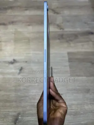 Apple iPad Air 128 GB Blue