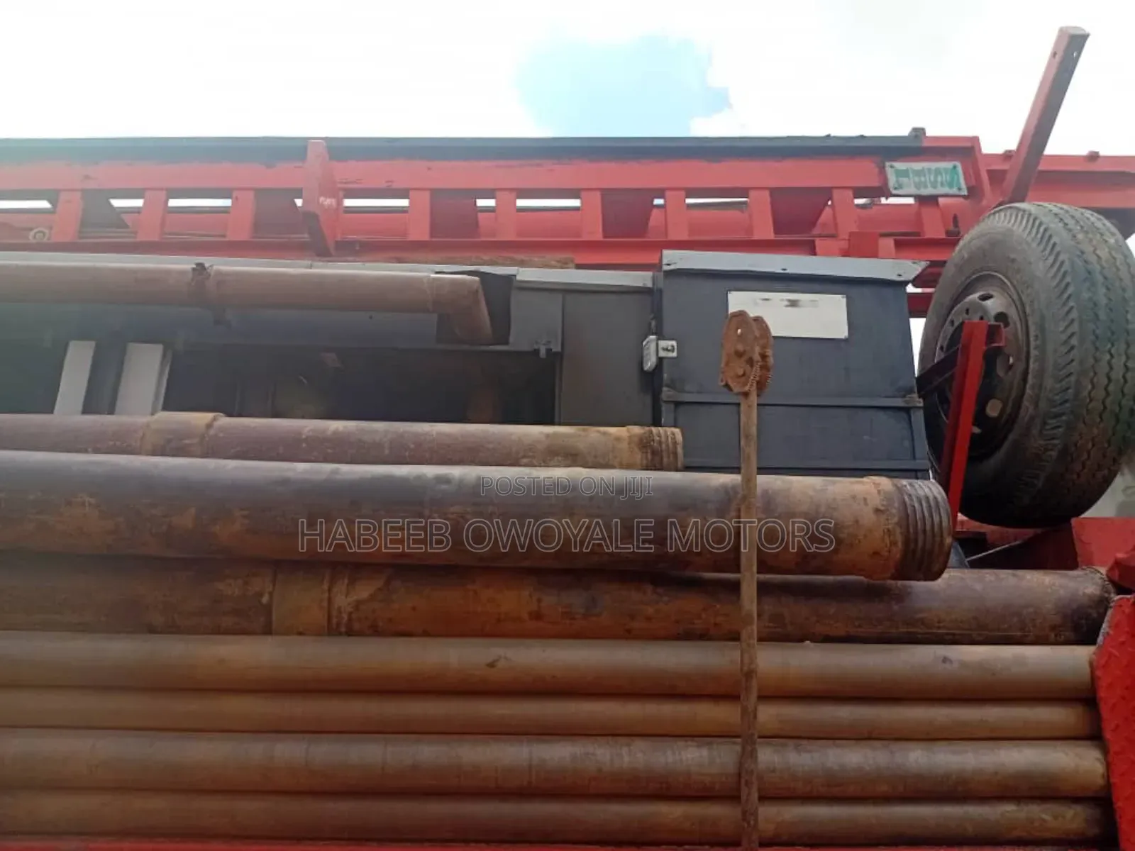 Borehole Drilling Machine Vehicle