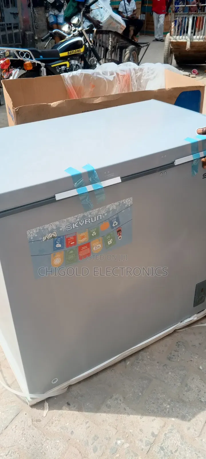 Original Skyrun Deep Freezer 200 L