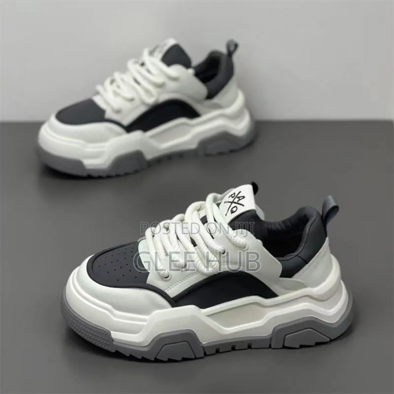 Solid Sneakers