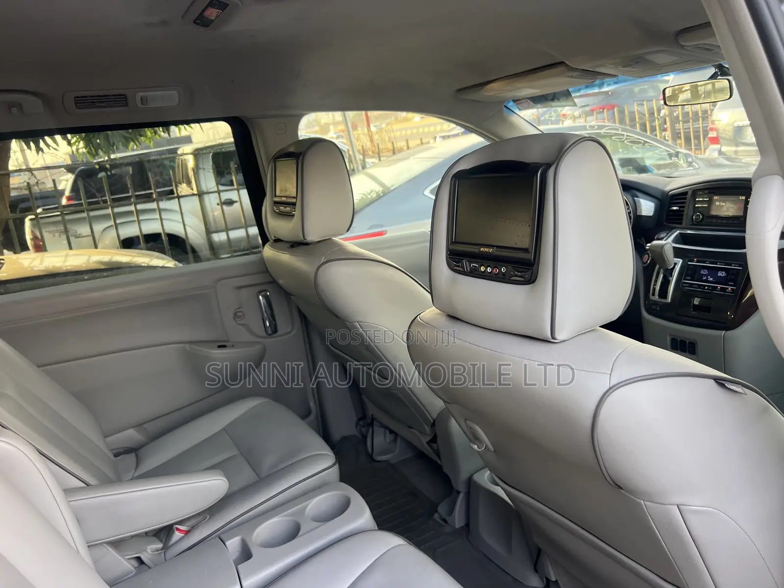 Nissan Quest 2014 Gray