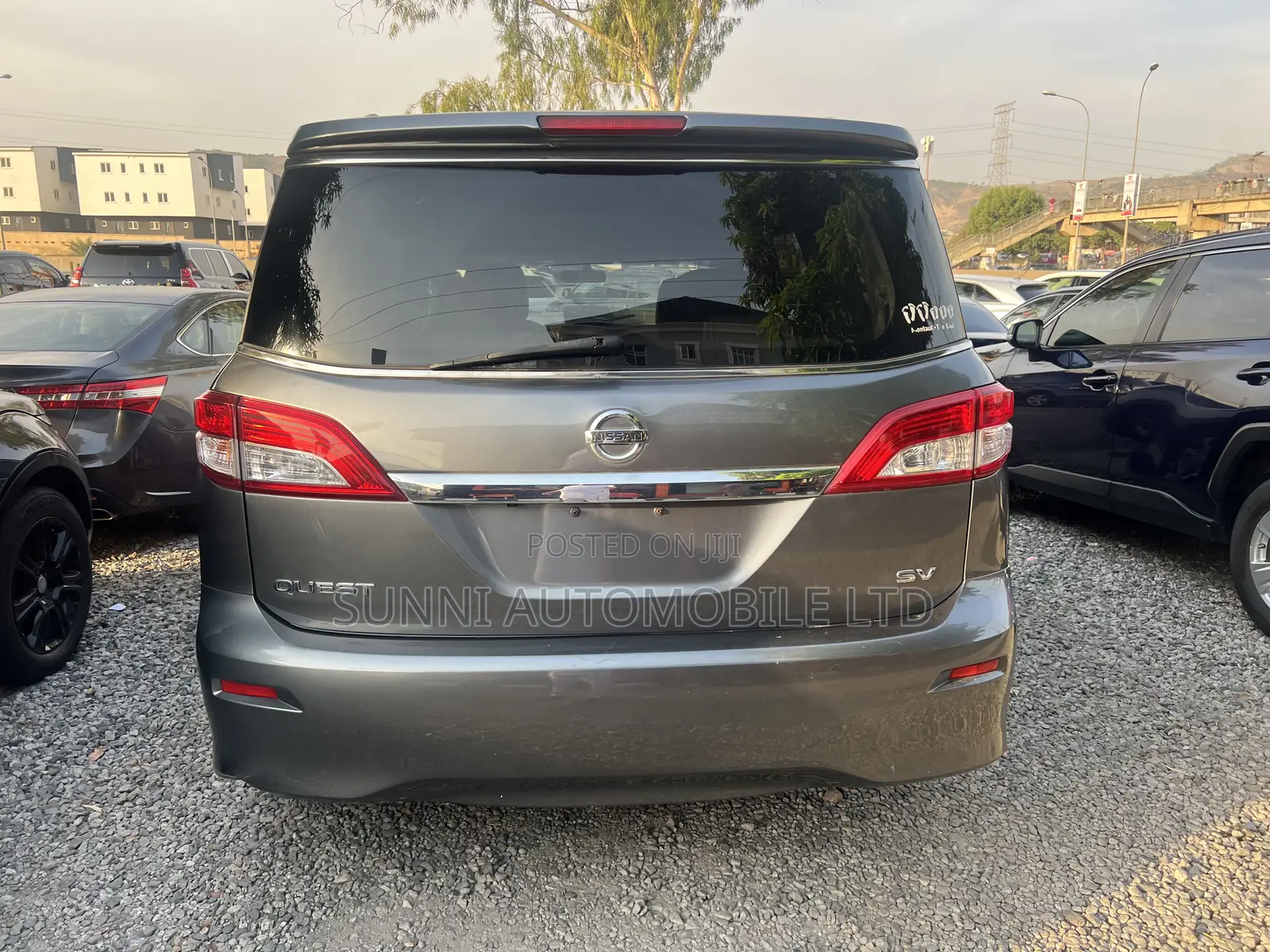 Nissan Quest 2014 Gray