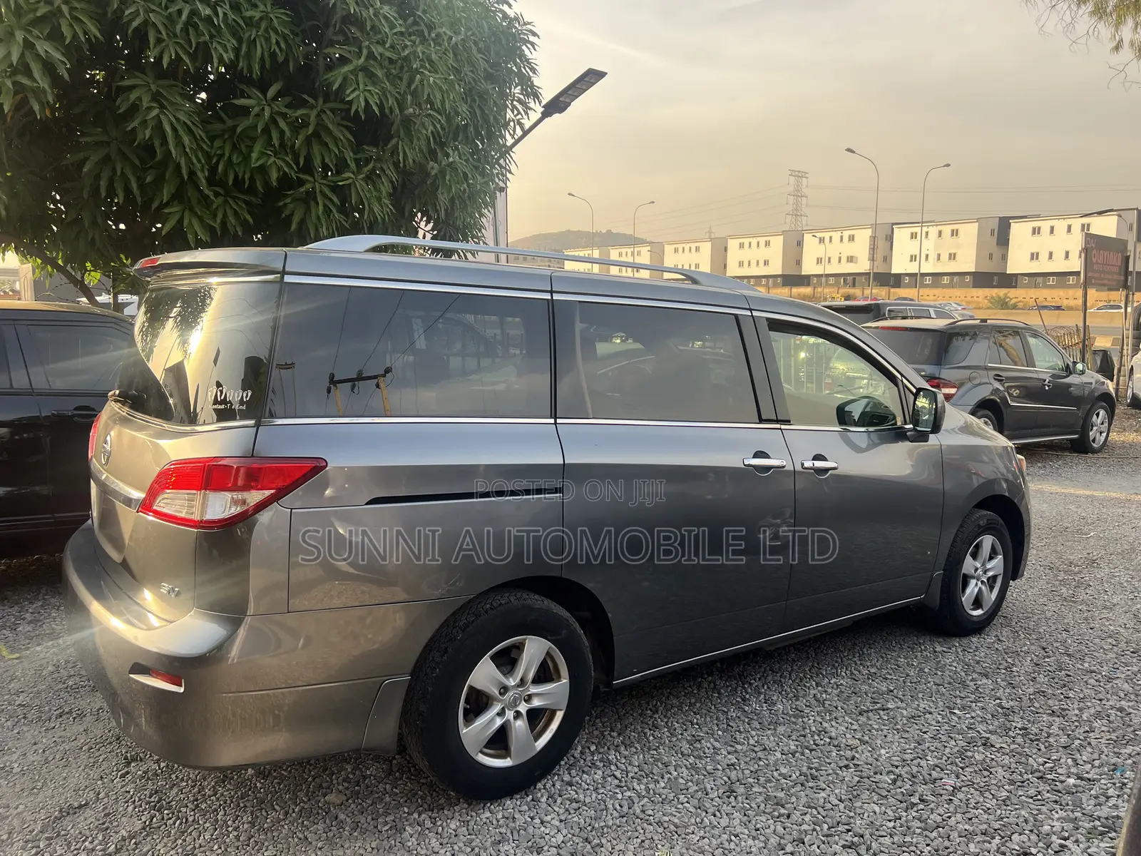 Nissan Quest 2014 Gray