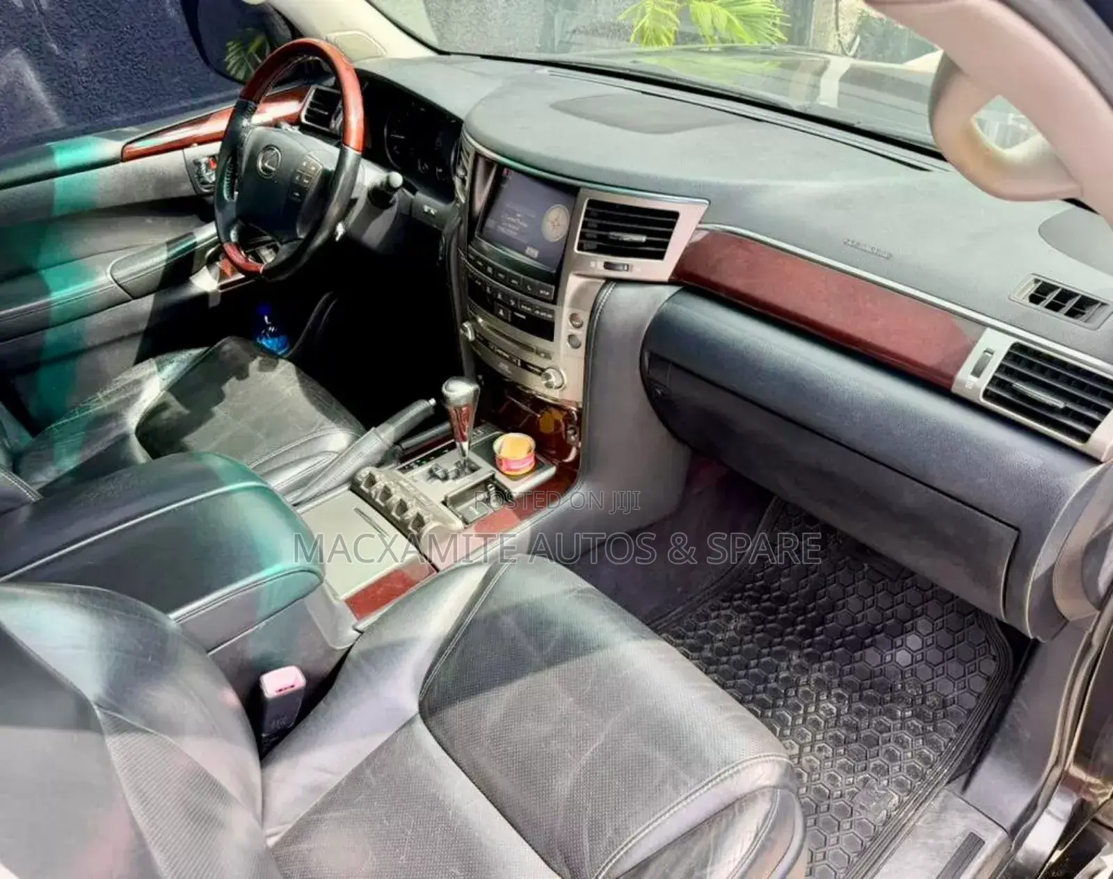 Lexus LX 570 AWD 2013 Black