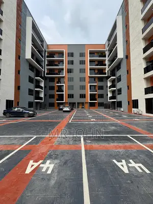2bdrm Apartment in Lekki Phase 1 De Man for rent