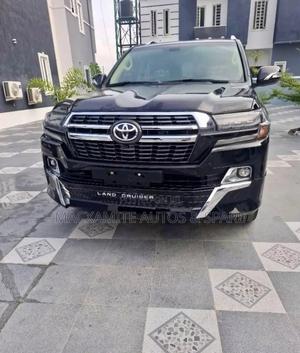 Toyota Land Cruiser 4.0 V6 GXR 2019 Black