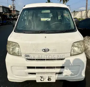 Daihatsu Hijet 2010 White