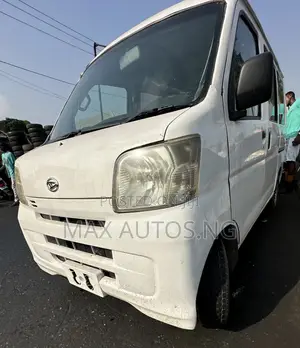 Daihatsu Hijet 2010 White