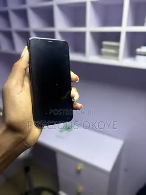 Apple iPhone 11 Pro 64 GB Gray