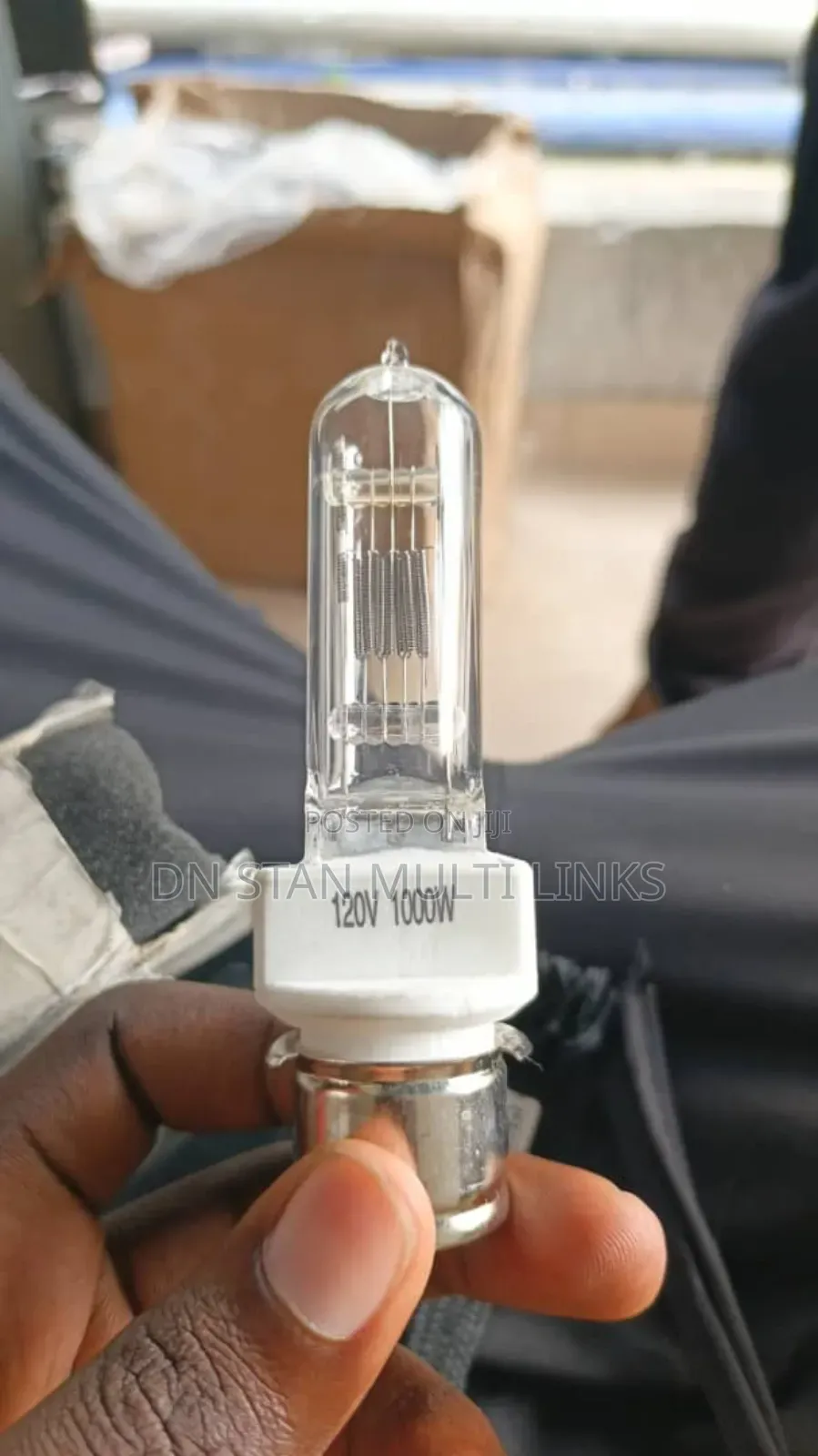 120v 1000w Search Light Bulb