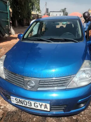 Nissan Tiida 1.6 Visia 2009 Blue