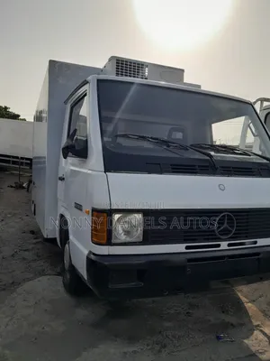 Mercedes-Benz Refrigerator Mb 100 D